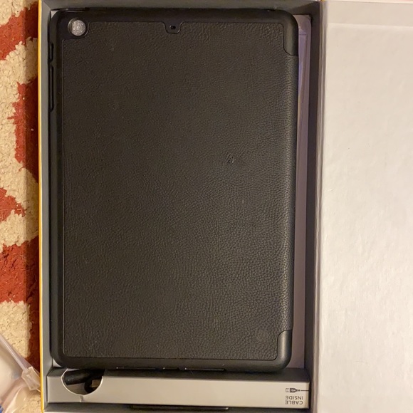 Zag Folio keyboard for an iPad mini. - Picture 4 of 6